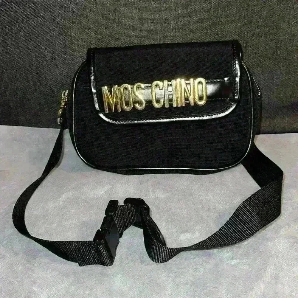 Selling Preloved Moschino Belt Bag